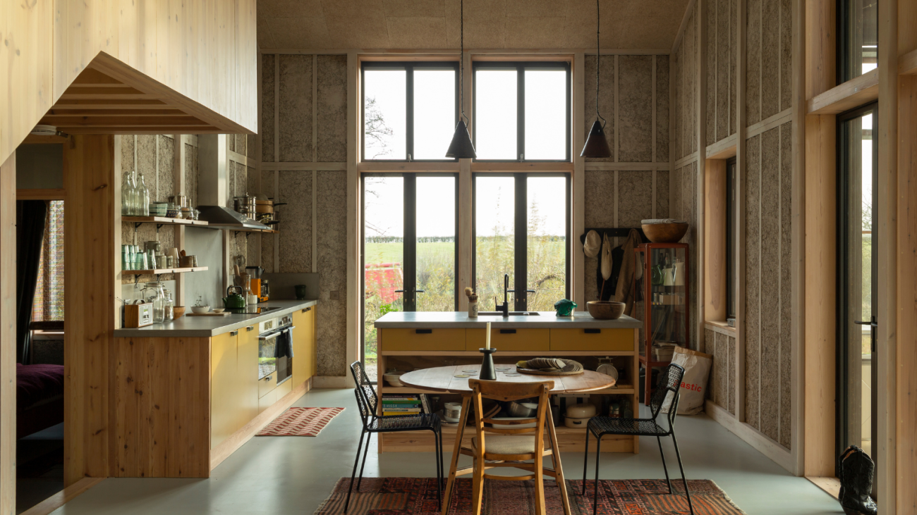 Flat House by Material Cultures. Photographer: Oskar Proctor.