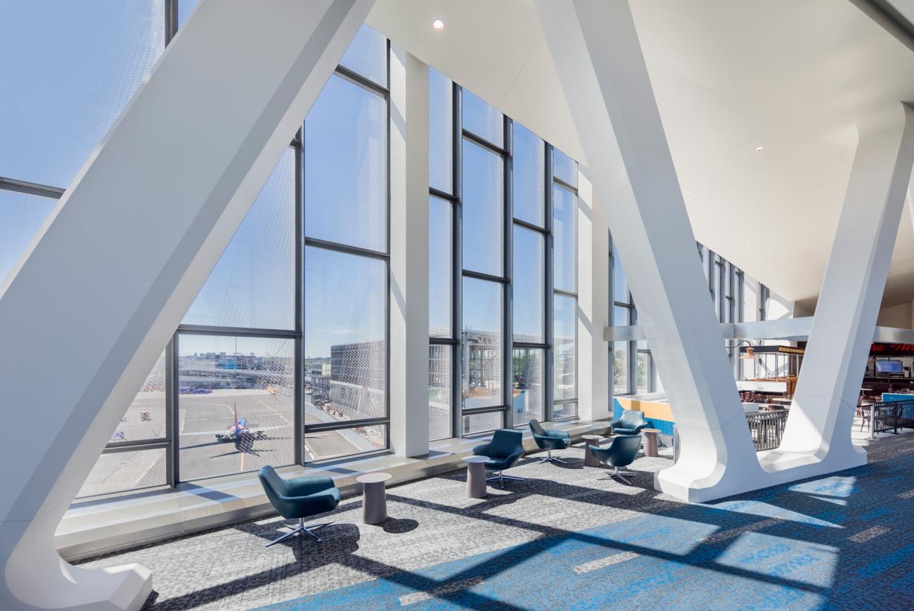 LaGuardia Airport’s new Terminal B. Photograph courtesy Jeff Goldberg Photography.
