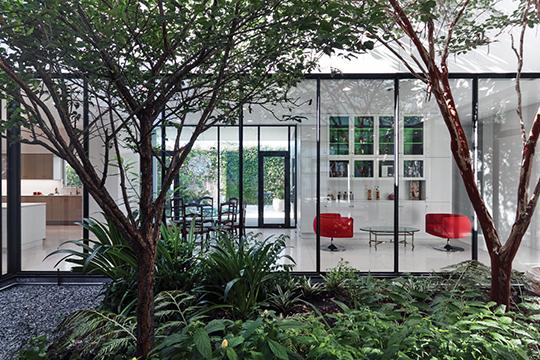 Photo by Jack Mussett and Susan George